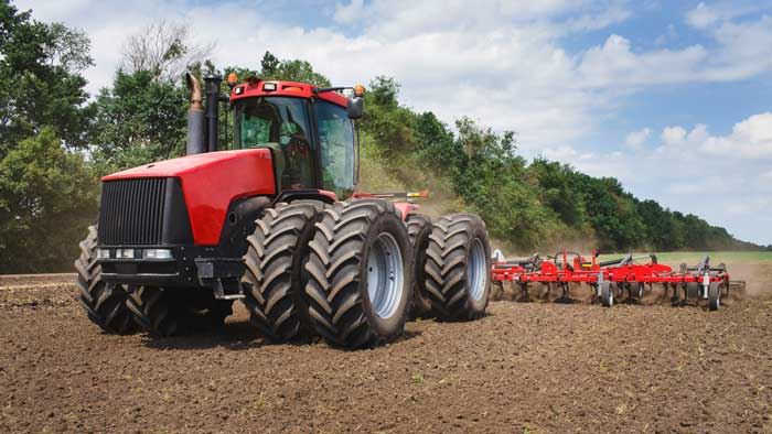 Agricultural Equipment Operator